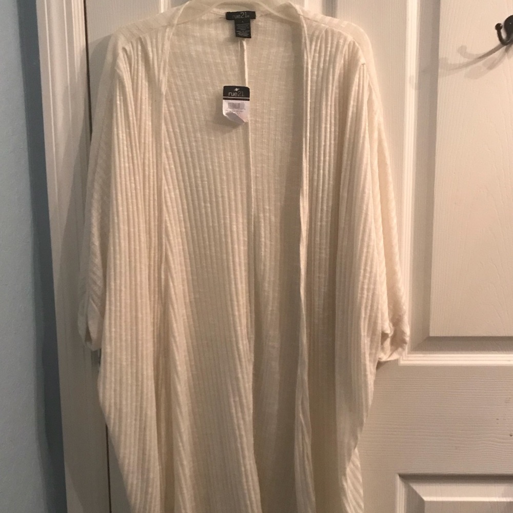 Rue21 cream color cardigan